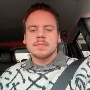 Meet your Posher, Connor